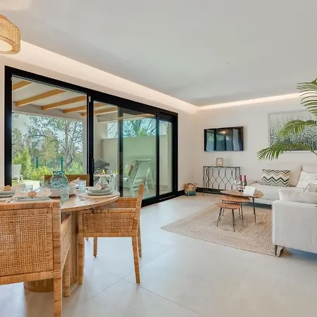 Endless Luxury At Paradise * Μαρμπέλλα