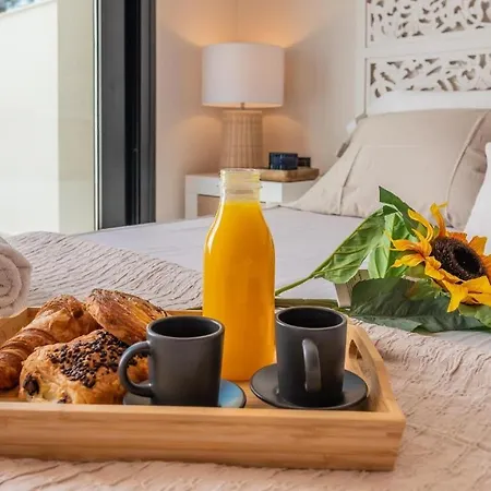 Endless Luxury At Paradise *