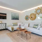 Апартаменты Endless Luxury At Paradise *