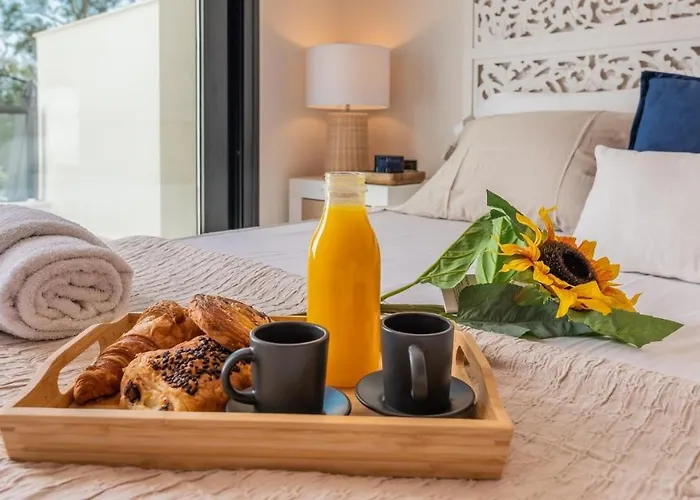 Endless Luxury At Paradise *